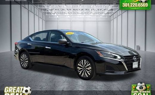 2024 Nissan Altima SV