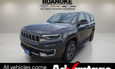 2023 Jeep Wagoneer Base
