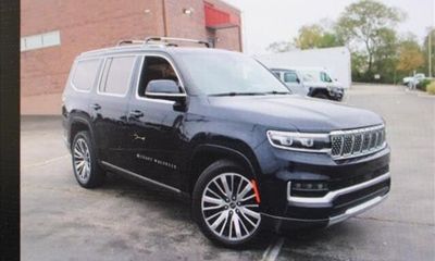 2022 Jeep Grand Wagoneer Series III