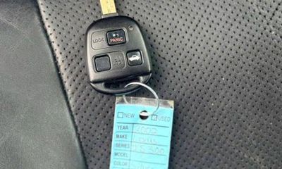 2002 Lexus IS 300