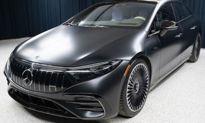 2023 Mercedes-Benz EQS-Class Sedan AMG EQS