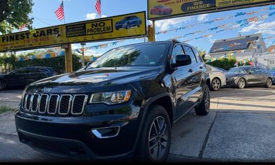 2020 Jeep Grand Cherokee Laredo