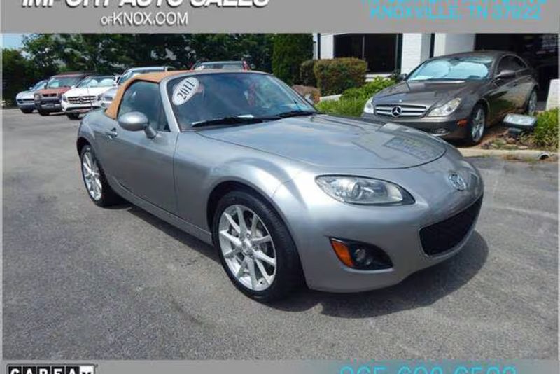 2011 Mazda MX-5 — a typically priced live listing