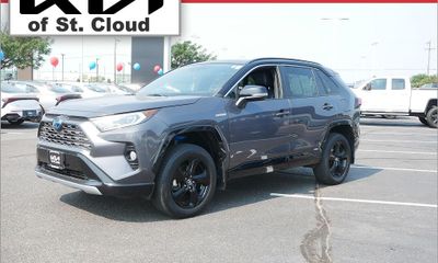 2019 Toyota RAV4 XSE