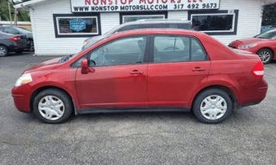 2011 Nissan Versa 18 S