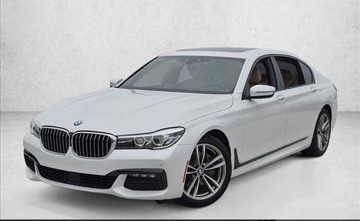 2018 BMW 740I