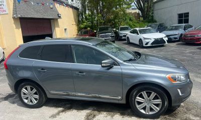 2016 Volvo XC60 T6