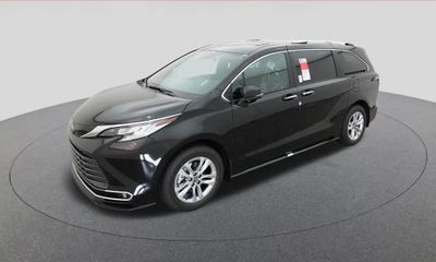 2026 Toyota Sienna Limited
