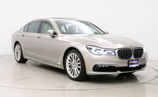 2016 BMW 750I