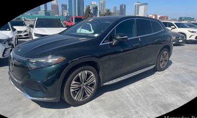 2023 Mercedes-Benz EQS-Class SUV EQS450
