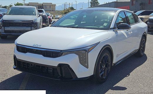 2026 Kia K4