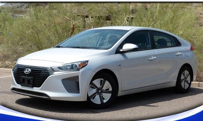 2019 Hyundai Ioniq Blue HEV