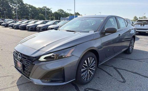2026 Nissan Altima SV