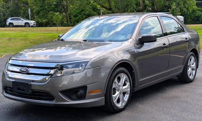 2012 Ford Fusion SE