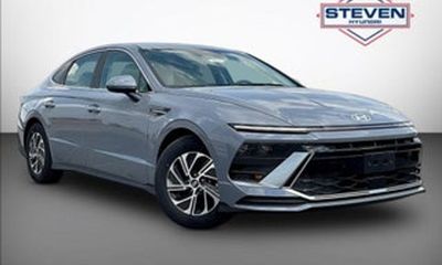 2026 Hyundai Sonata Blue