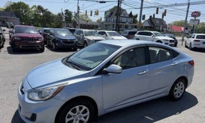 2013 Nissan Versa 16 SL