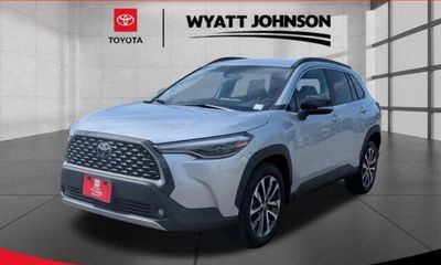 2025 Toyota Corolla Cross XLE