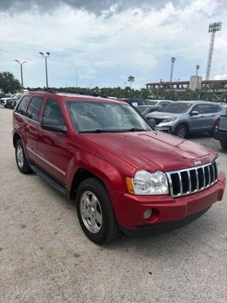 2005 Jeep Grand Cherokee — a typically priced live listing