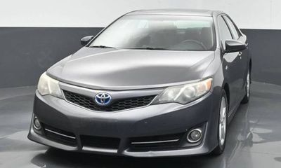 2014 Toyota Camry Hybrid