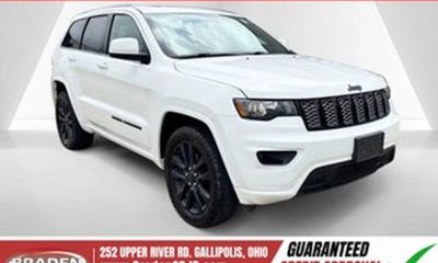 2020 Jeep Grand Cherokee Laredo