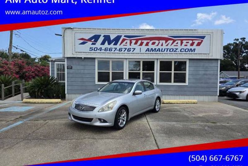 2011 Infiniti G37 — a typically priced live listing