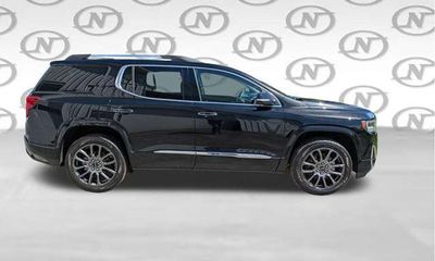 2022 GMC Acadia Denali