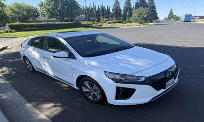 2019 Hyundai Ioniq Limited EV