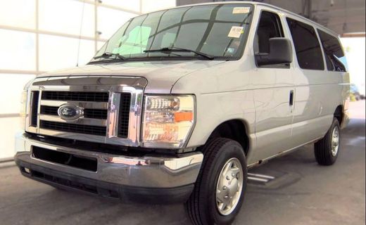 2010 Ford E-350 Econoline