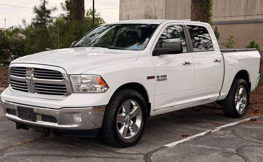 2016 Ram 1500 SLT