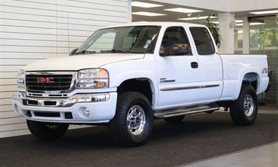 2005 GMC Sierra K2500 Heavy Duty
