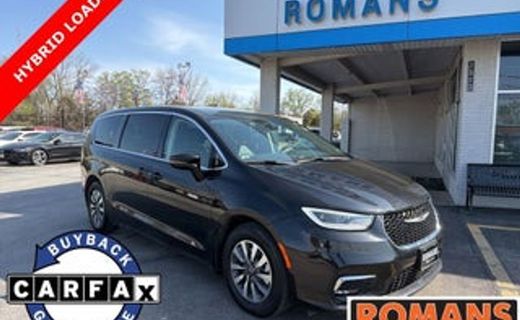 2023 Chrysler Pacifica Touring L
