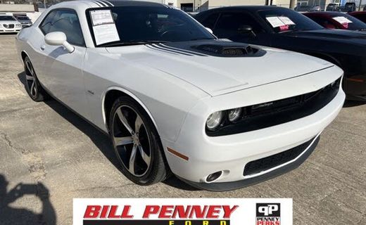 2015 Dodge Challenger SXT