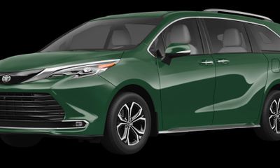 2026 Toyota Sienna Platinum