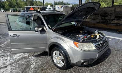 2010 Subaru Forester 25X Premium