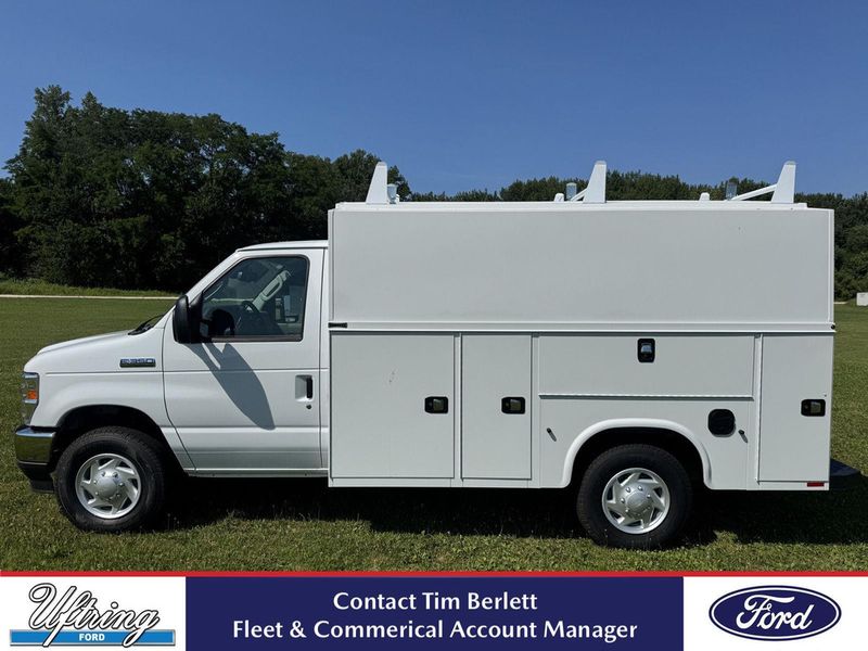 1997 Ford E 350 — a typically priced live listing
