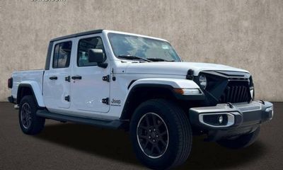 2023 Jeep Gladiator Overland