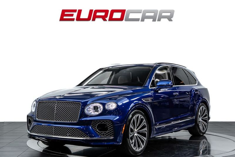 2021 Bentley Bentayga — a typically priced live listing