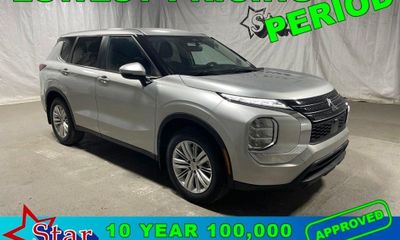 2024 Mitsubishi Outlander ES