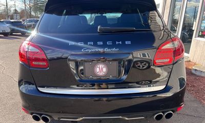 2012 Porsche Cayenne Turbo