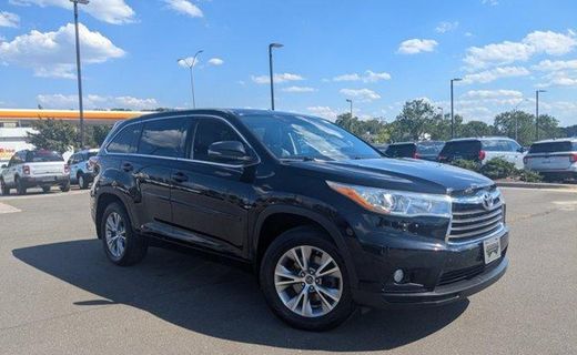 2016 Toyota Highlander Base