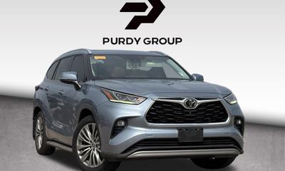 2022 Toyota Highlander Platinum