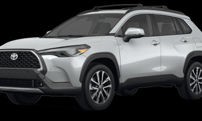 2024 Toyota Corolla Cross XLE