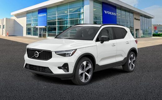 2026 Volvo XC40 Core