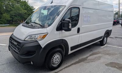 2024 Ram Promaster 2500