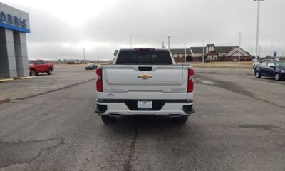 2022 Chevrolet Silverado LTD High Country