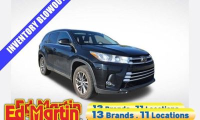 2019 Toyota Highlander SE XLE