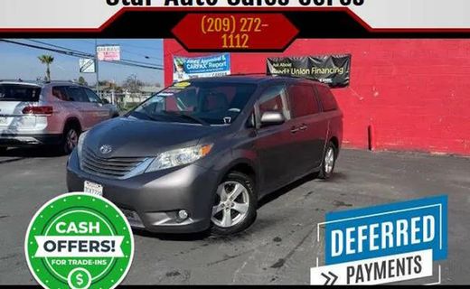 2013 Toyota Sienna XLE