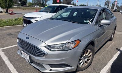 2018 Ford Fusion S