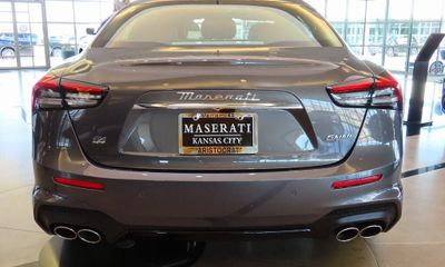 2023 Maserati Ghibli Modena Q4