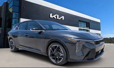 2026 Kia K4 GT Line